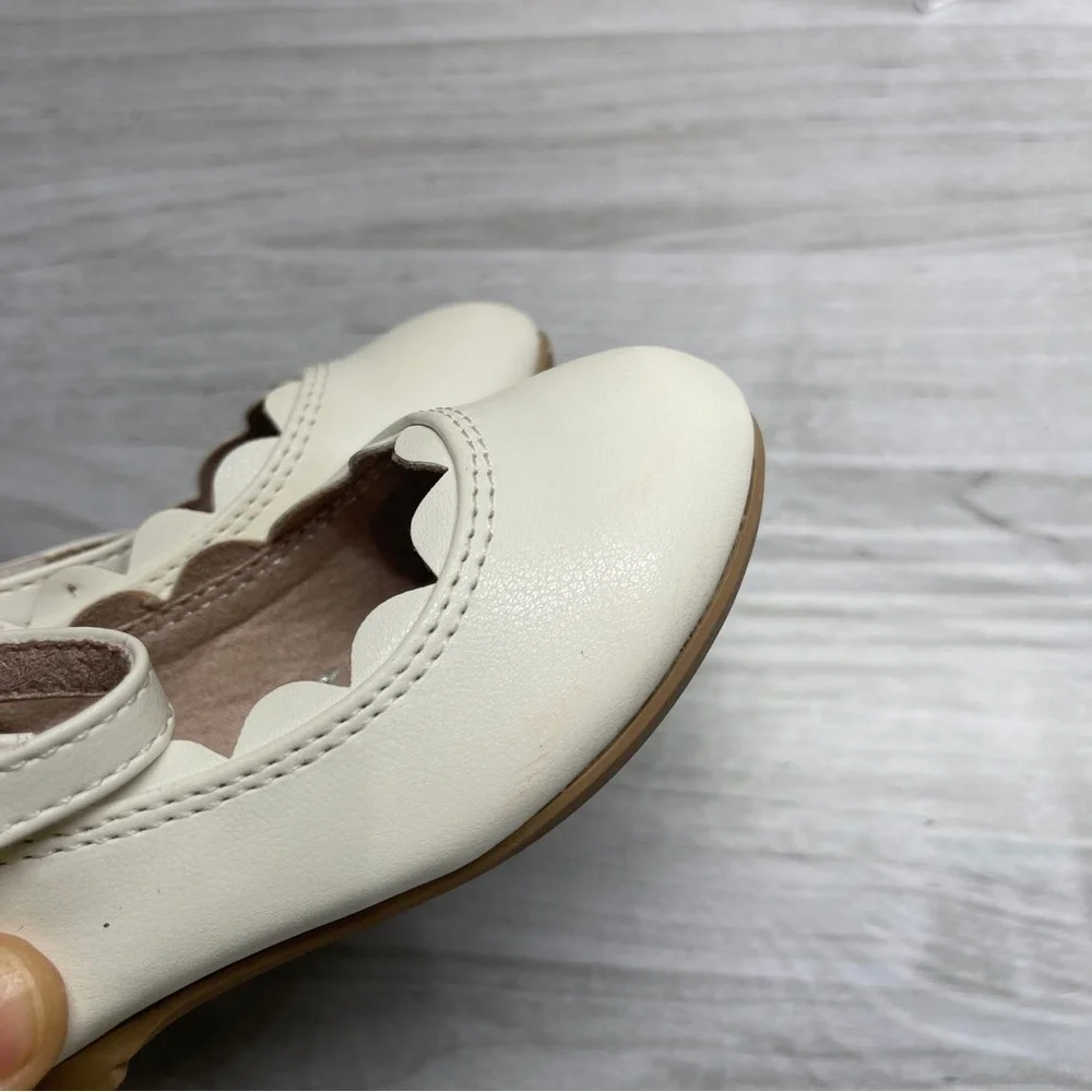 Seychelles White Toddler Girls Butterfly Strap Flats Size 6